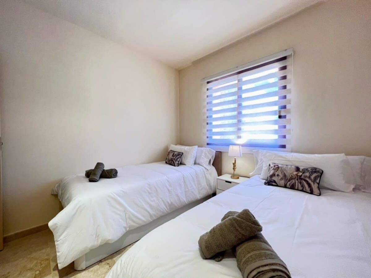 Modern 2 Bedroom Beachside Apartment Nr72 Los Alcazares Exterior photo