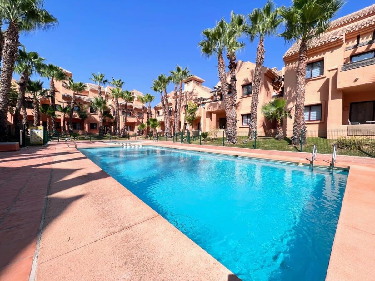 Modern 2 Bedroom Beachside Apartment Nr72 Los Alcazares Exterior photo